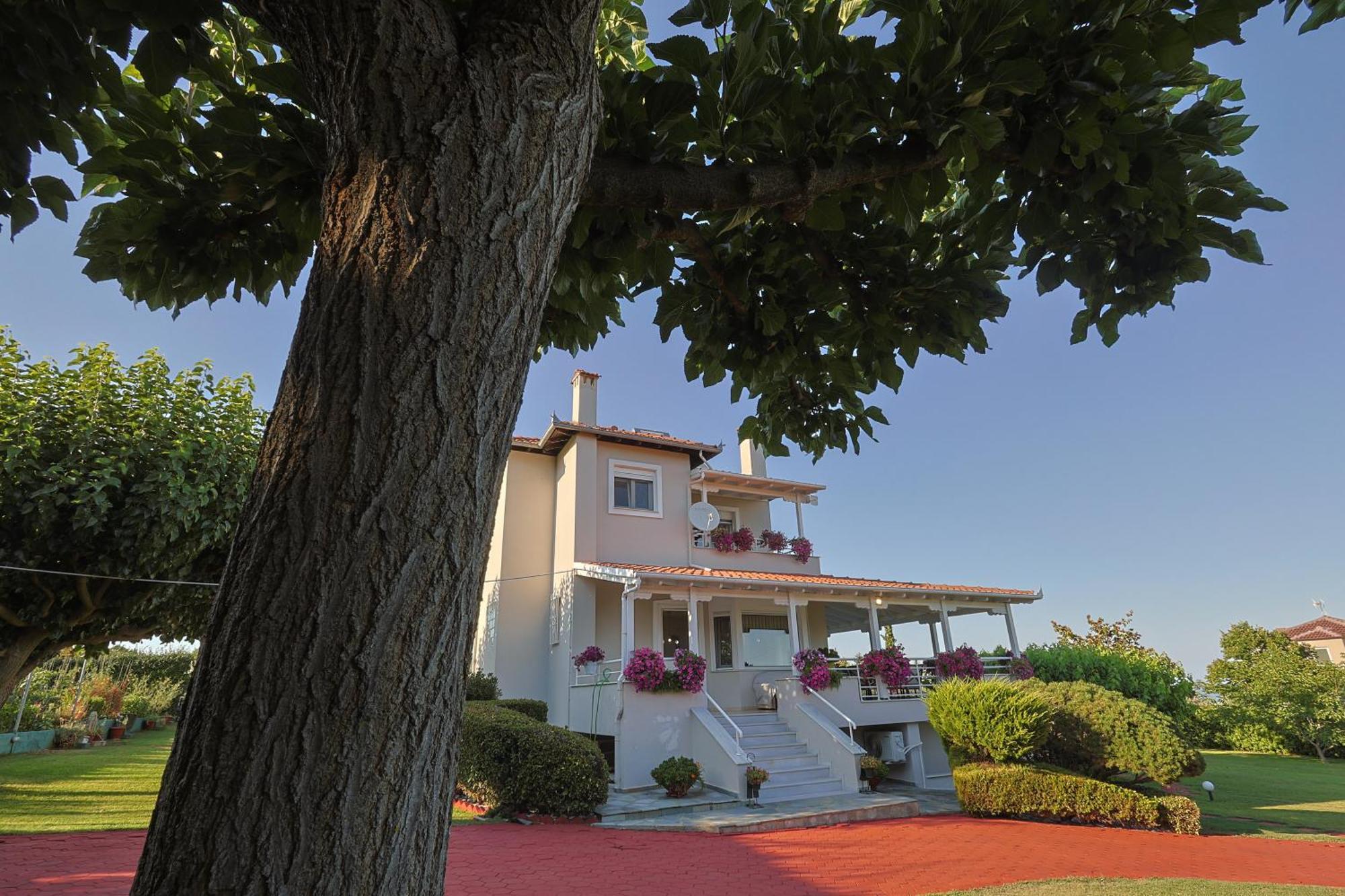 Tammy'S Garden House Villa Лептокария Екстериор снимка