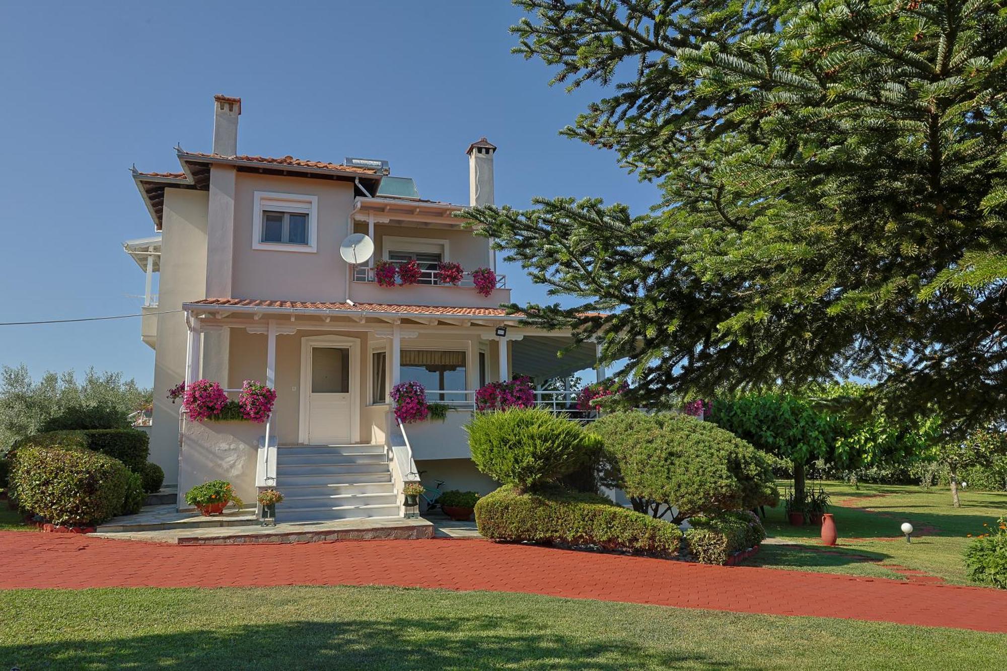 Tammy'S Garden House Villa Лептокария Екстериор снимка