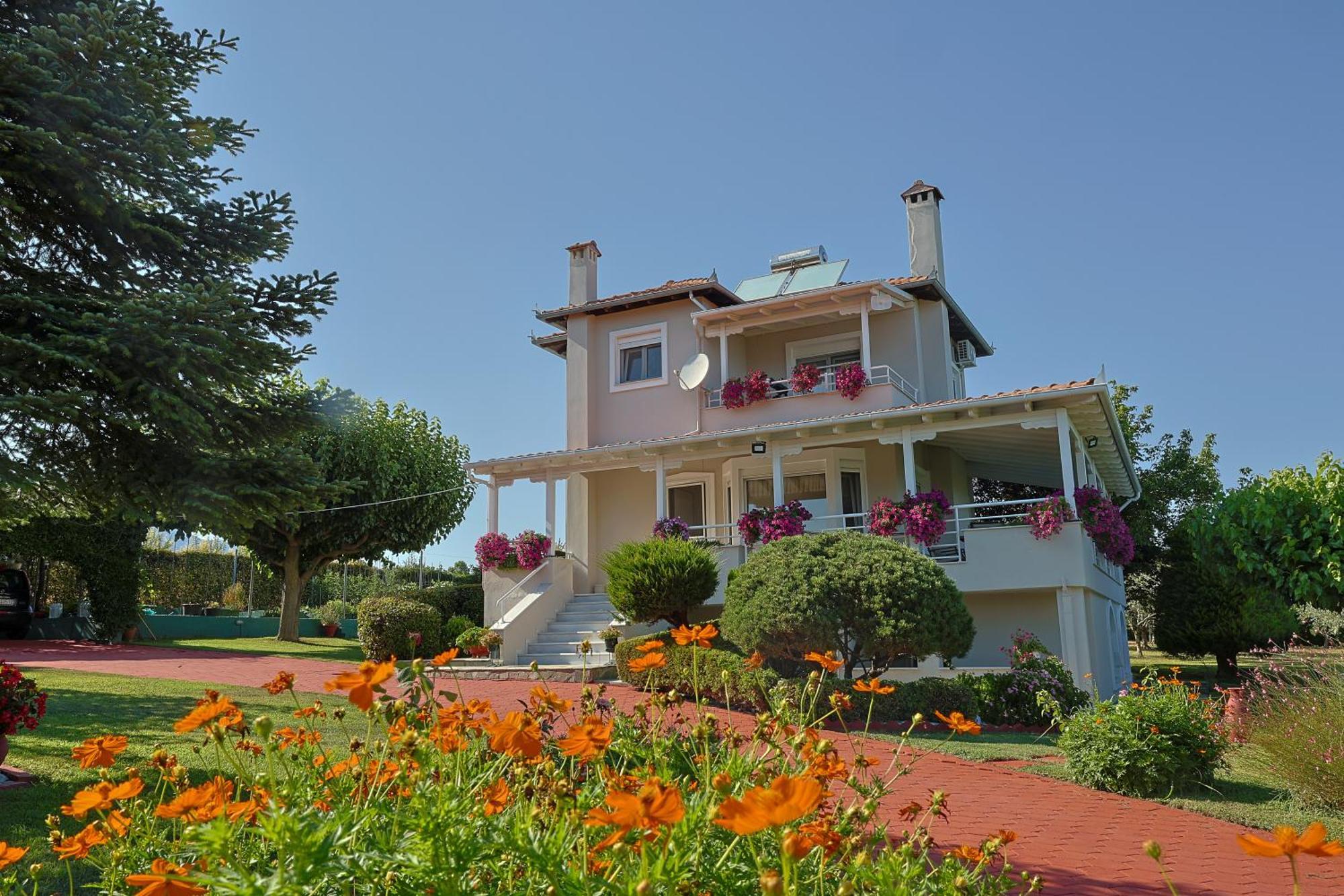 Tammy'S Garden House Villa Лептокария Екстериор снимка