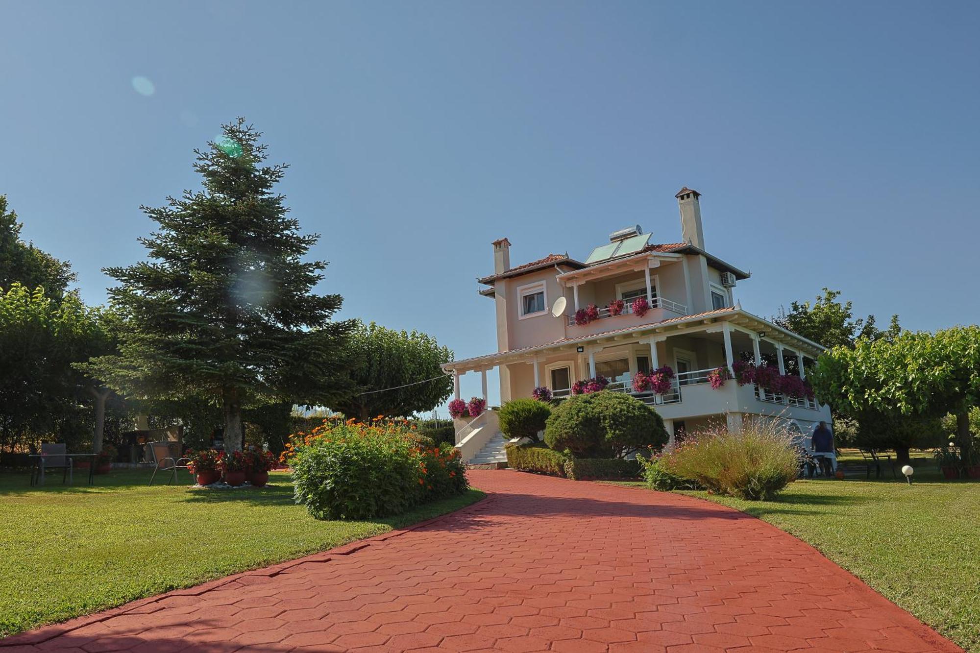 Tammy'S Garden House Villa Лептокария Екстериор снимка